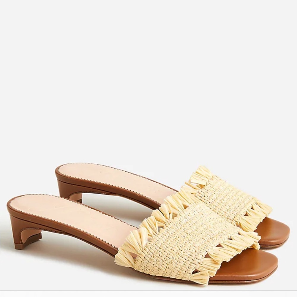 NIB Lina kitten-heel sandals with raffia fringe 81/2